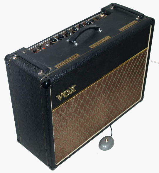 025VoxAC30Front1.jpg